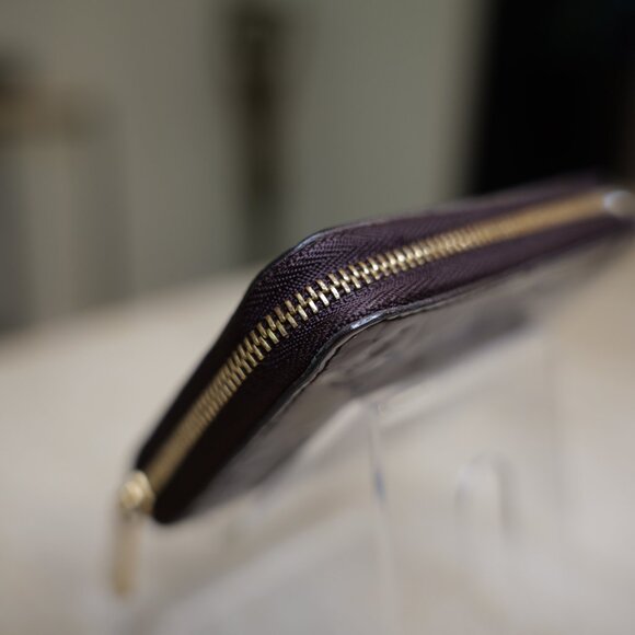 Louis Vuitton 2011 Vernis Amarante Patent Leather Zippy Compact Wallet - Picture 10 of 14